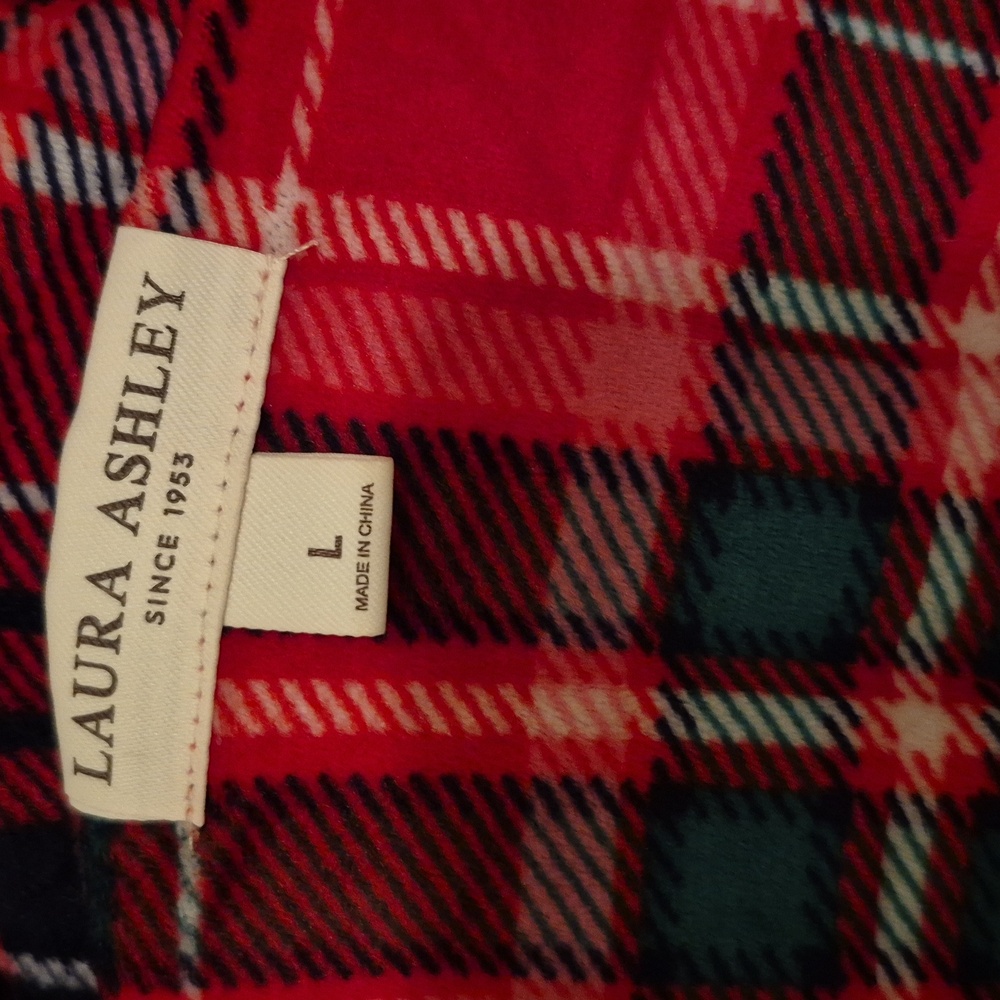 Laura Ashley Red and Green Plaid Womens Pajama Set Sz Large - Picture 2 of 5